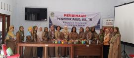 PEMBINAAN PENDIDIK PAUD DAN PEMBERIAN INSENTIF PENDIDIK