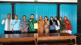 Penandatanganan Akta Pendirian Koperasi Merah putih Sumberejo